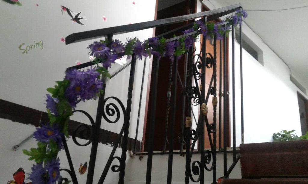 بوبايان Hostal Balcony المظهر الخارجي الصورة