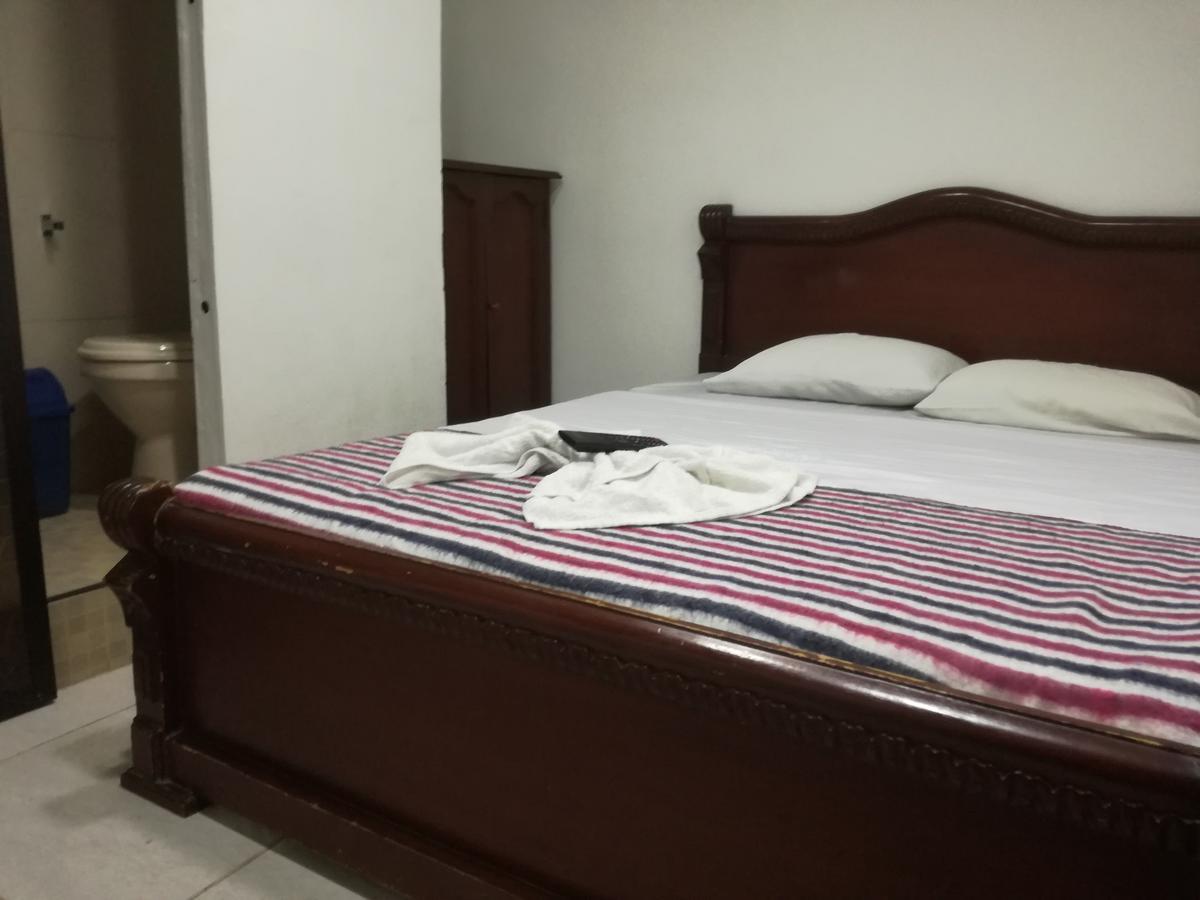 بوبايان Hostal Balcony المظهر الخارجي الصورة